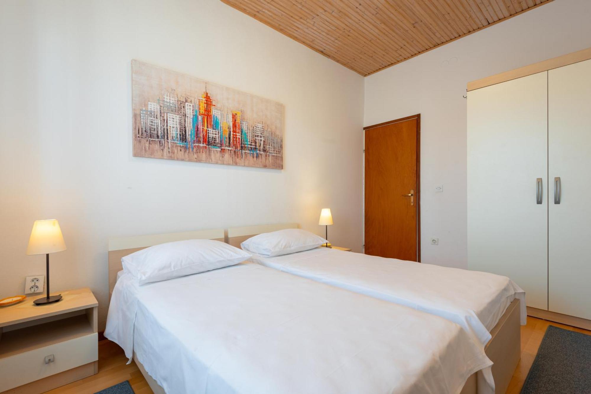 Apartments By The Sea Jelsa, Hvar - 11319 Jelsa  Zimmer foto